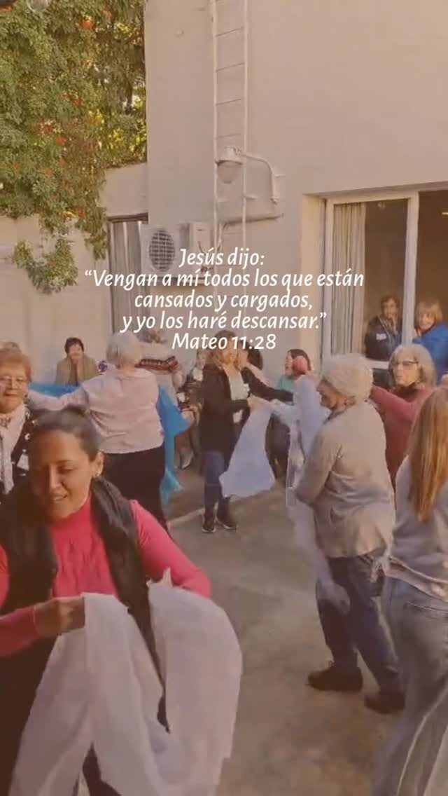 Instagram post from fortalecerfamilias. This post is in position 1.